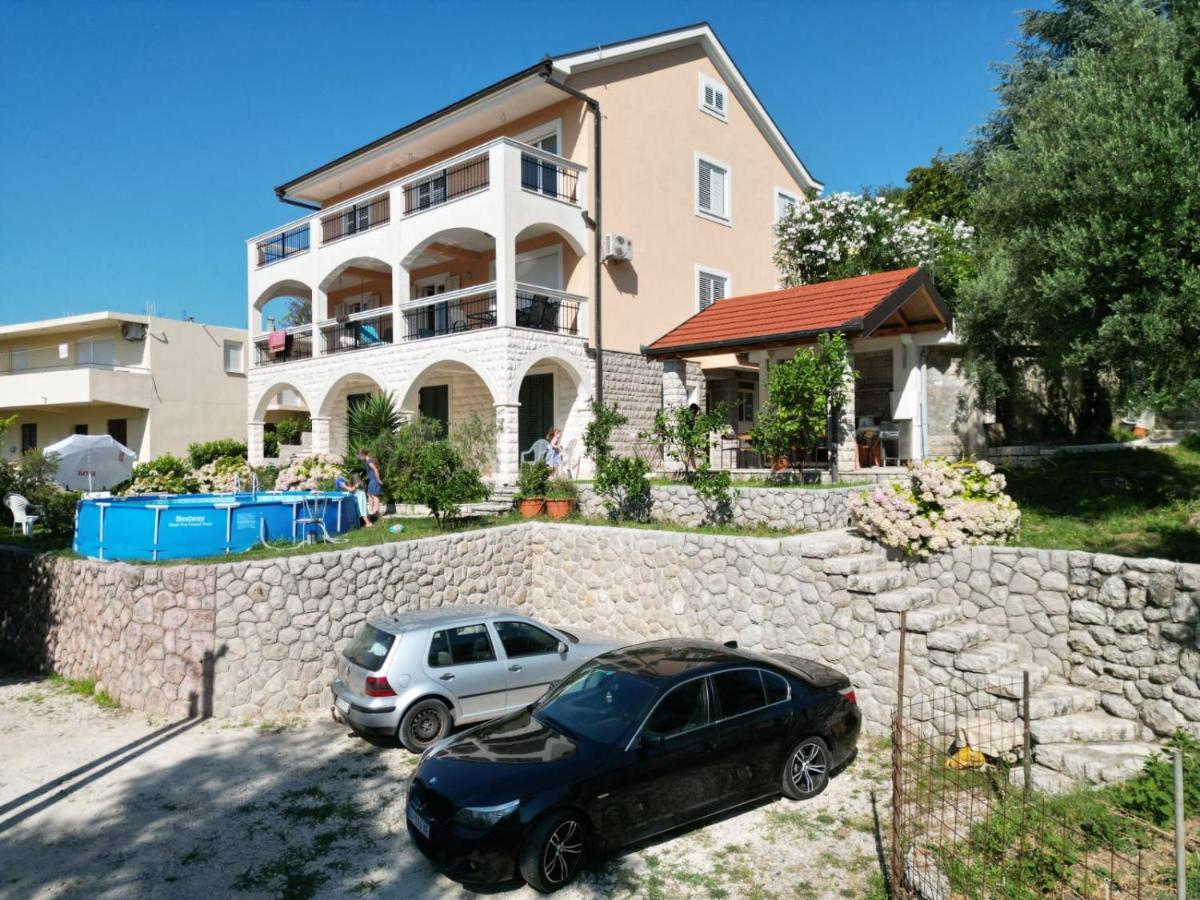 Apartmani Andrea Херцег-Новий Екстер'єр фото