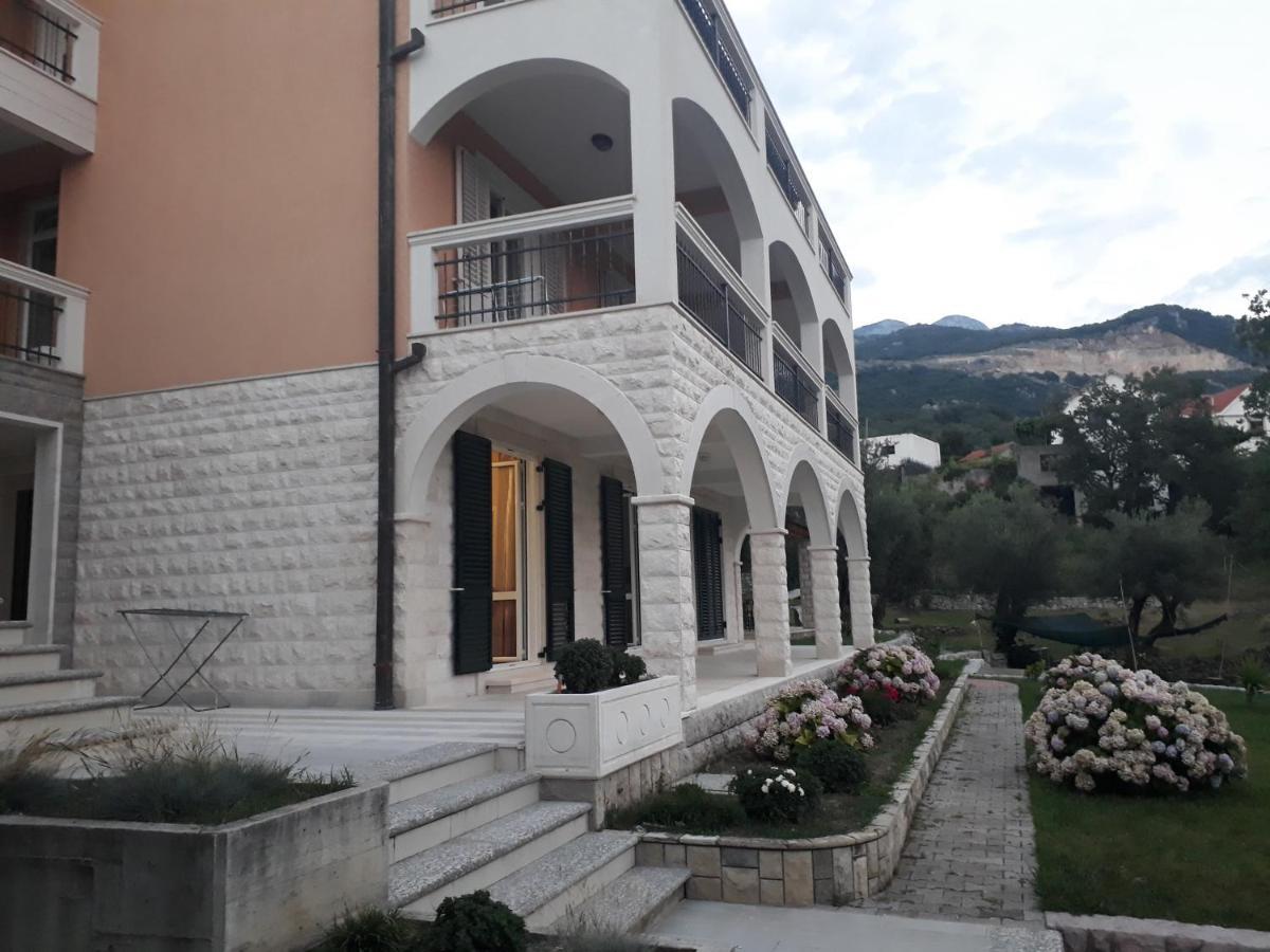 Apartmani Andrea Херцег-Новий Екстер'єр фото